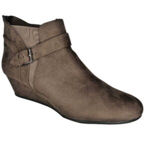 Marbella Women's Faux Suede Brown Wedge Ankle Boots Size 11 Boho Edgy Neutral